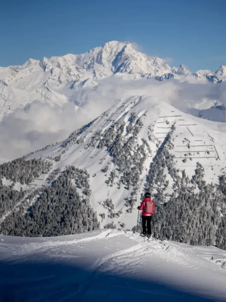 skier dans les alpes