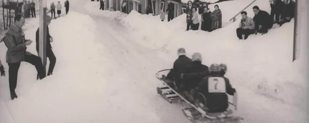 Histoire la Plagne origine du bobsleigh