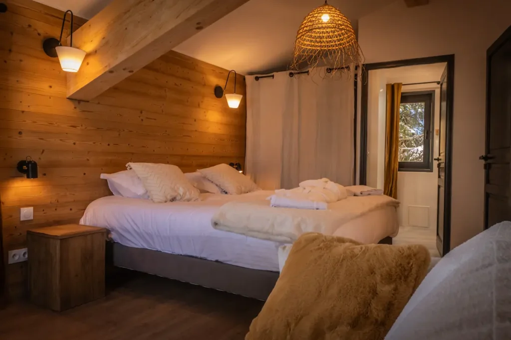 luxury mountain chalet 15 people