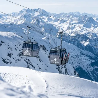 telecabine des glacier la plagne paradiski